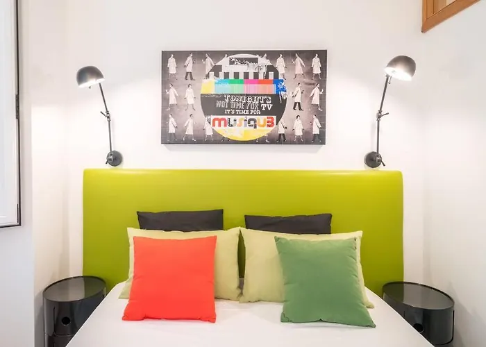 Cosy Near The Center 아파트 *