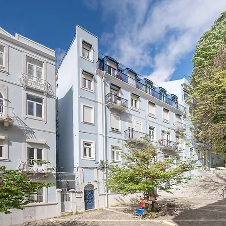 Cosy Near The Center Apartment *